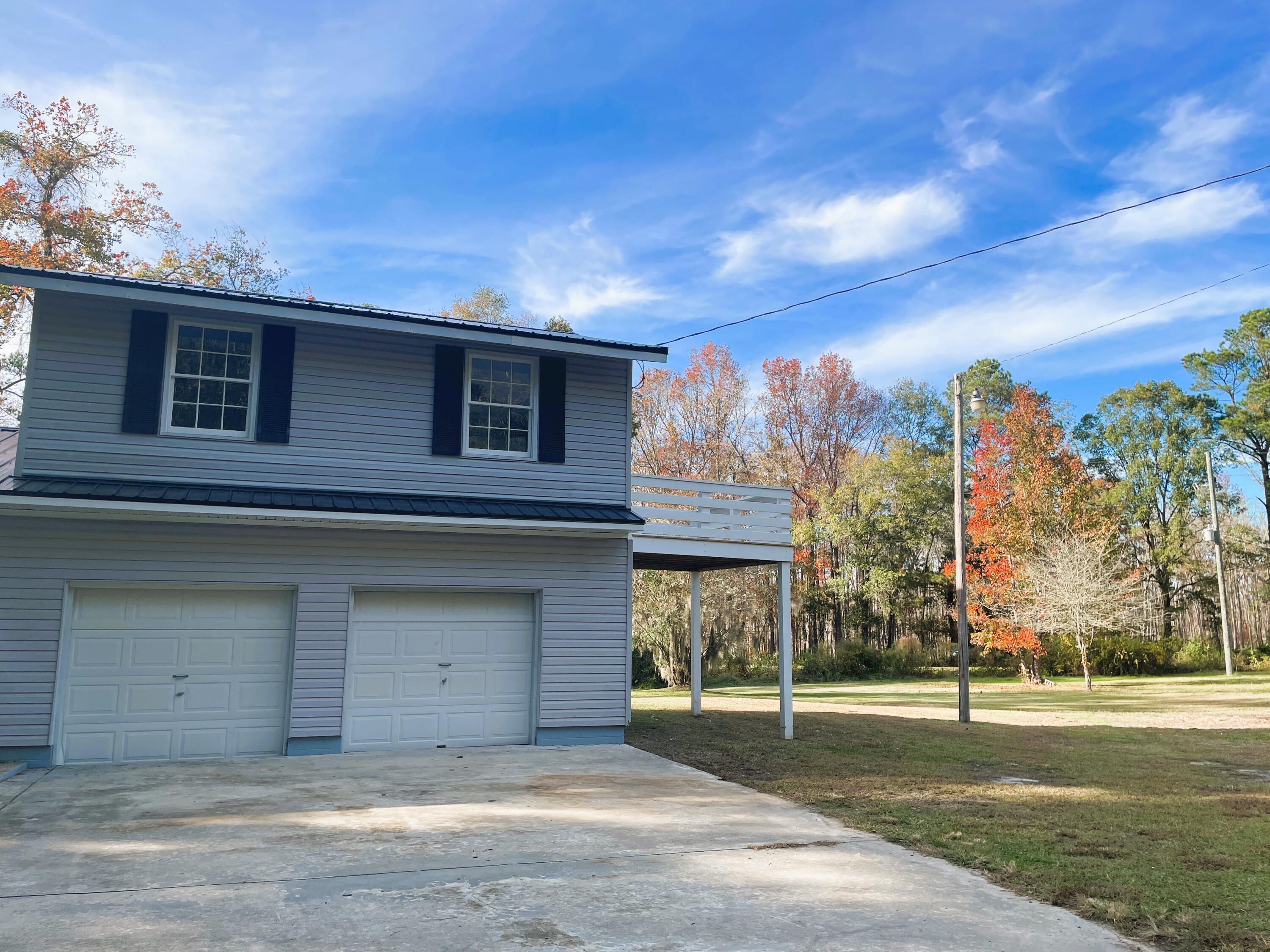 86 Cavanaugh Road Walterboro, SC 29488 - Photo 4 of 61 86 Cavanaugh Road