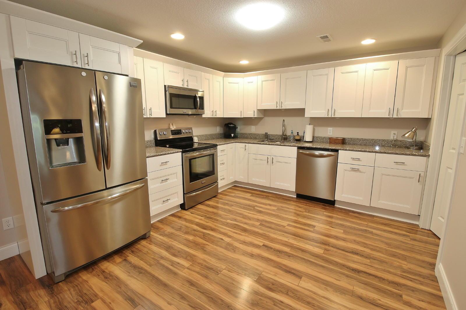 4040 Stone Ridge Road Zanesville, OH 43701 - Photo 28 of 39