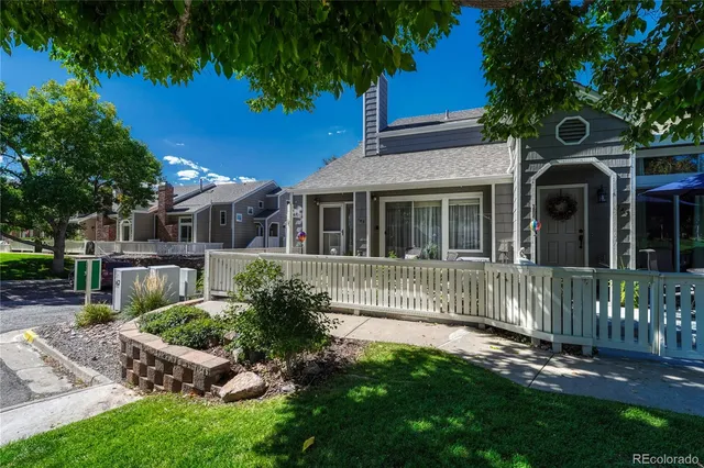 $440,000 | 145 Blue Spruce Court, Highlands Ranch, CO 80126