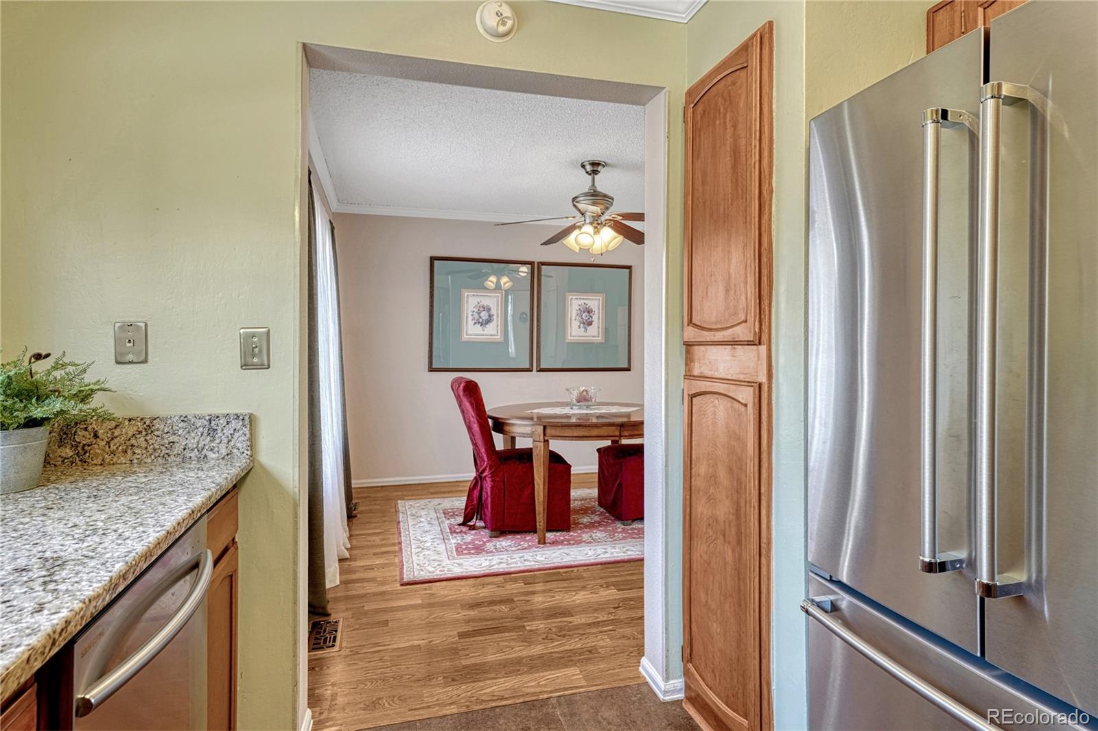145 Blue Spruce Court Highlands Ranch, CO 80126 - Photo 18 of 49