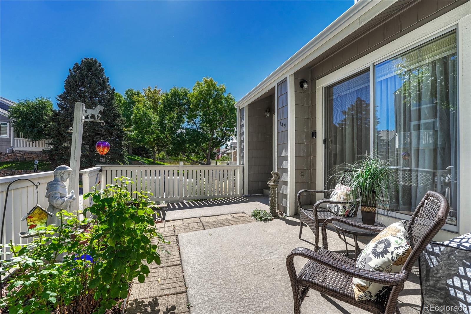 145 Blue Spruce Court Highlands Ranch, CO 80126 - Photo 3 of 49