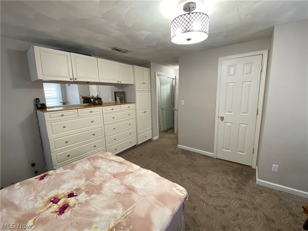 3577 Shannon Road Cleveland Heights, OH 44118 - Photo 25 of 32 Master Bedroom