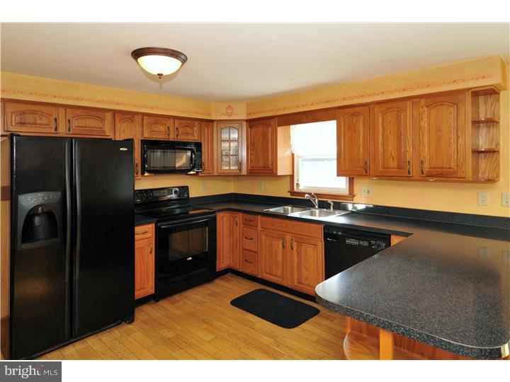 4974 Lanark Road Center Valley, PA 18034 - Photo 2 of 13 Kitchen