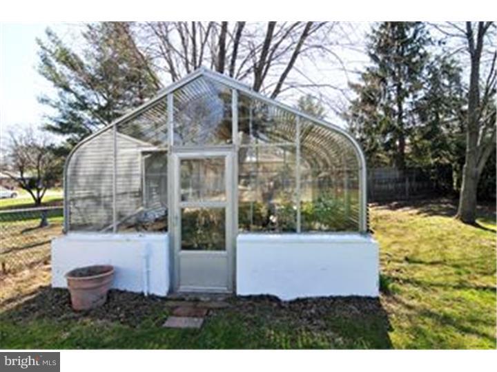 4974 Lanark Road Center Valley, PA 18034 - Photo 11 of 13 Garden