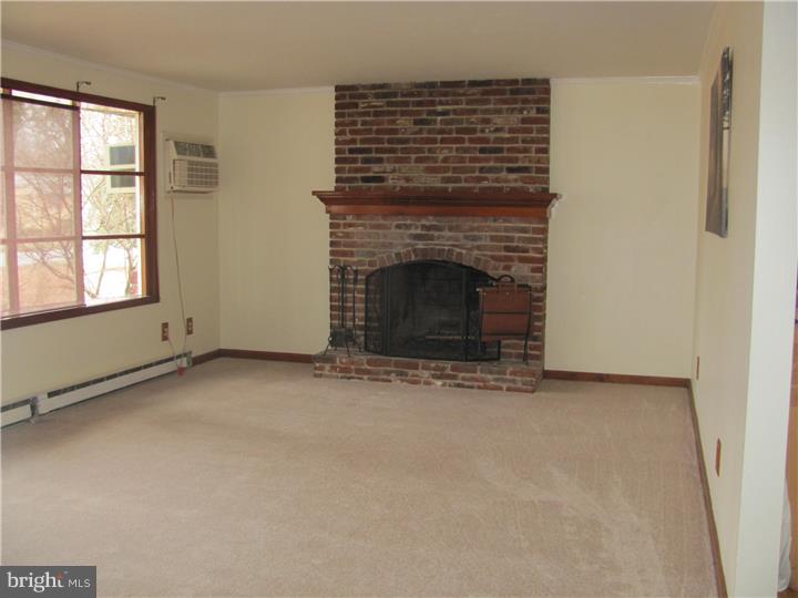 4974 Lanark Road Center Valley, PA 18034 - Photo 7 of 13 Gallery Image 7