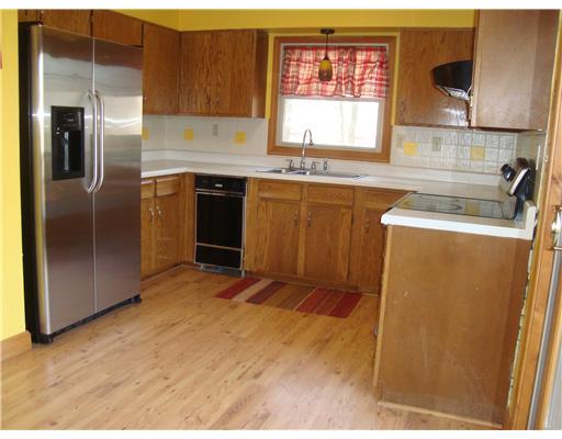 128 Chestnut Ridge Road Acme, PA 15610 - Photo 2 of 18 Kitchen.