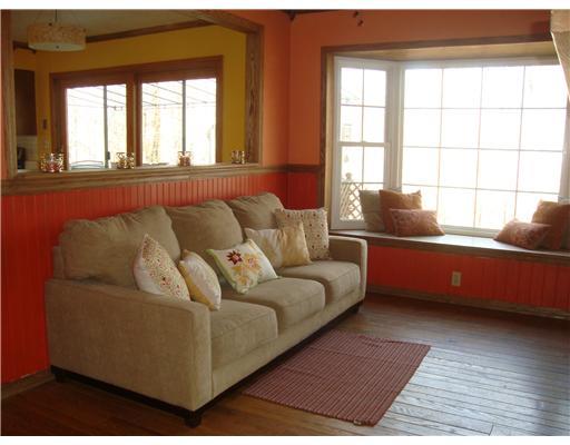 128 Chestnut Ridge Road Acme, PA 15610 - Photo 4 of 18 Living Room.