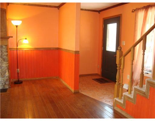 128 Chestnut Ridge Road Acme, PA 15610 - Photo 9 of 18 Entry/Foyer.