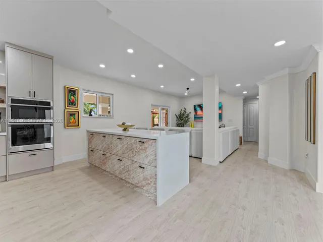 $1,150,000 | 5226 Southwest 160th Avenue, Miami, FL 33185