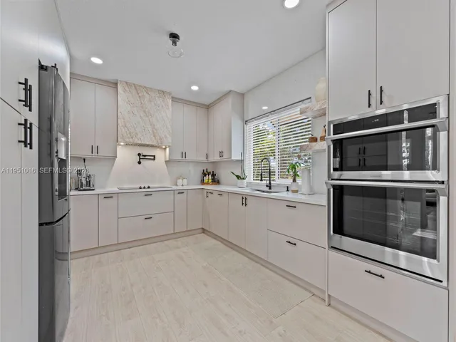 $1,150,000 | 5226 Southwest 160th Avenue, Miami, FL 33185