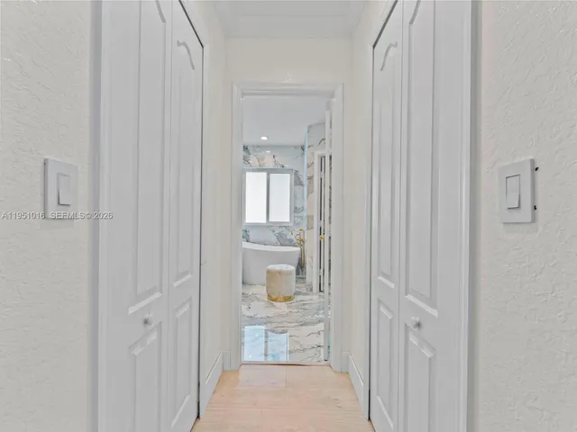 $1,150,000 | 5226 Southwest 160th Avenue, Miami, FL 33185