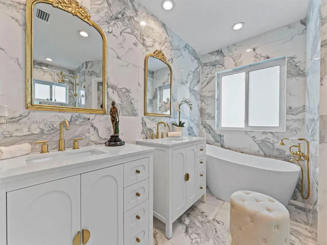 $1,150,000 | 5226 Southwest 160th Avenue, Miami, FL 33185