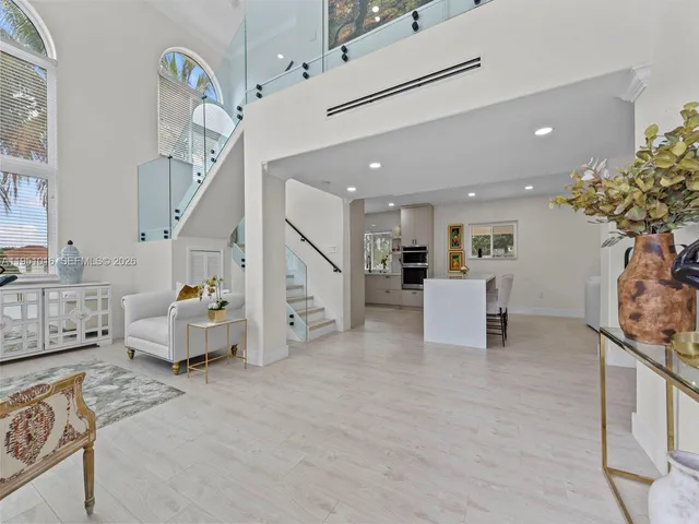 $1,150,000 | 5226 Southwest 160th Avenue, Miami, FL 33185