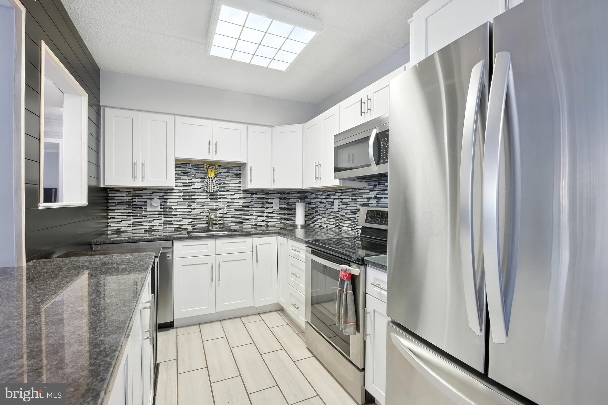 101 Riversedge Drive, Unit CONDO 101 Norristown, PA 19403 - Photo 8 of 23 Gallery Image 8