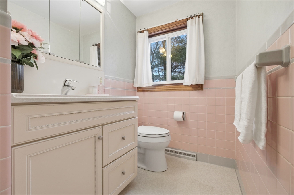 5 Crest Drive West Dover, MA 02030 - Photo 14 of 26