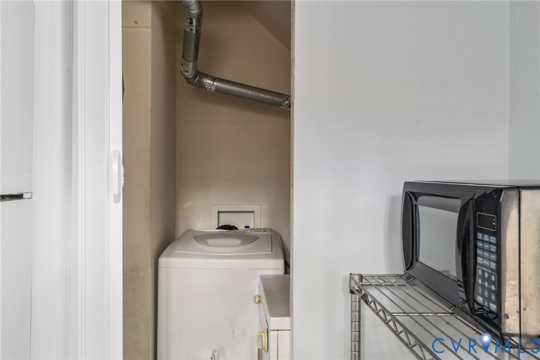 3109 North Parham Road, Unit 17 Henrico, VA 23294 - Photo 11 of 22 Washroom featuring washer / clothes dryer