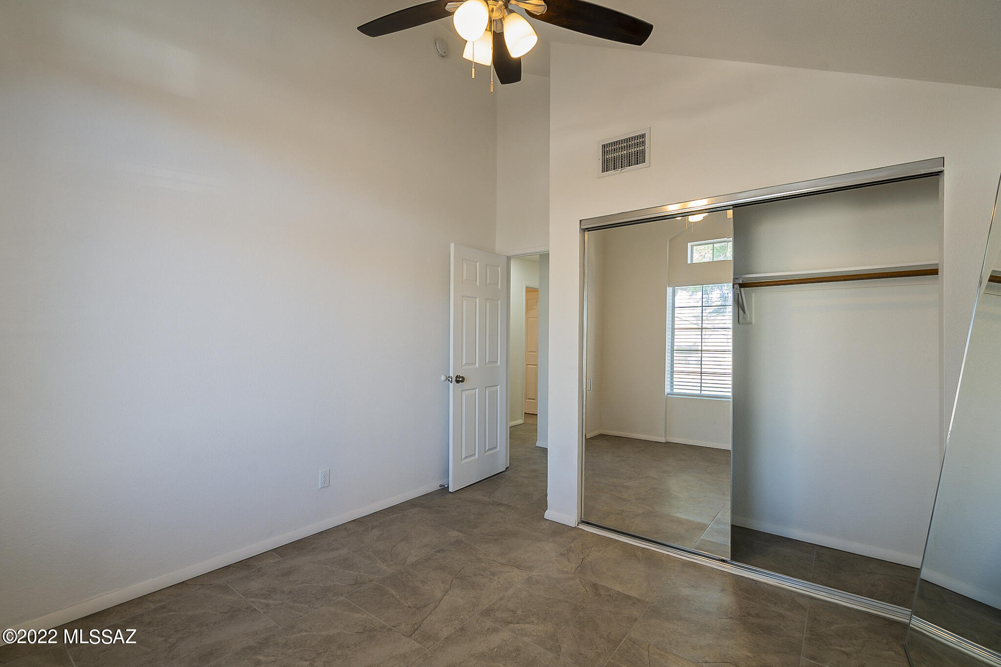 5352 South Stockwell Road Tucson, AZ 85746 - Photo 13 of 18 Gallery Image 13