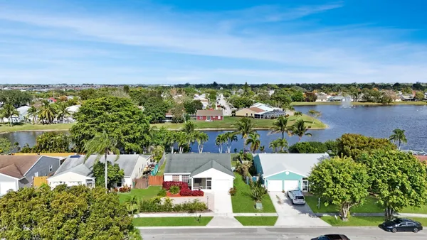 $429,000 | 7903 Burlwood Lane, Lake Worth, FL 33467