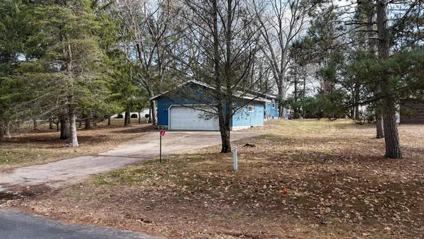 $499,900 | 1031 South Archers Way, Nekoosa, WI 54457