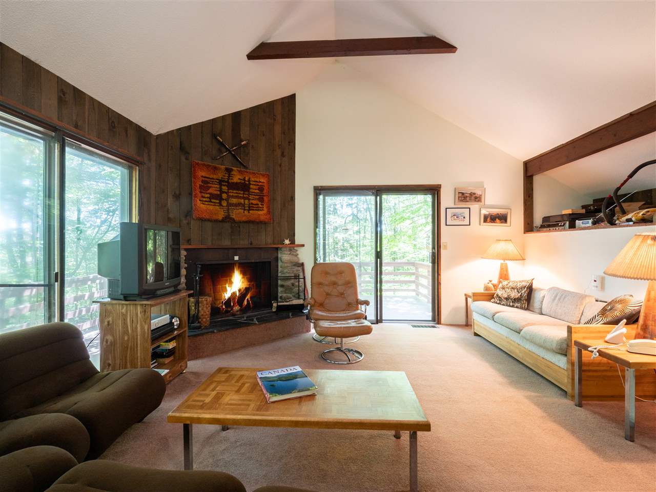 878 Luce Hill Road Stowe, VT 05672 - Photo 2 of 18 Gallery Image 2