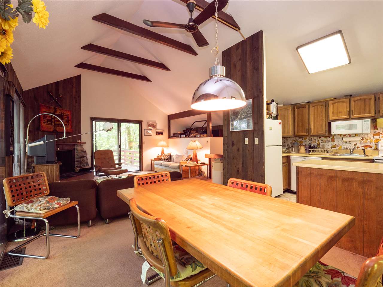 878 Luce Hill Road Stowe, VT 05672 - Photo 5 of 18 Gallery Image 5