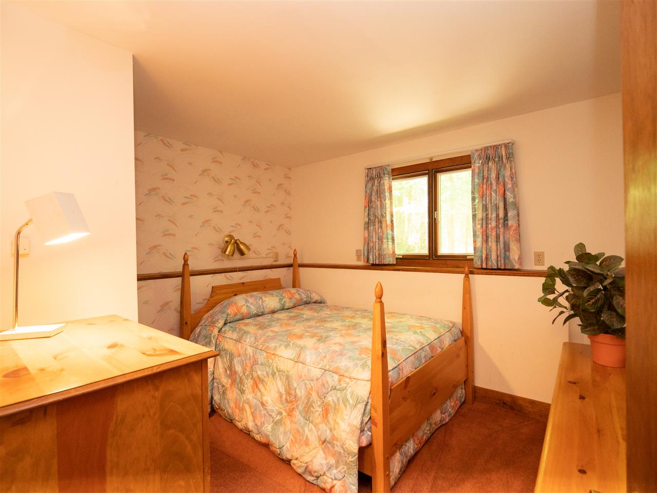 878 Luce Hill Road Stowe, VT 05672 - Photo 10 of 18 Gallery Image 10