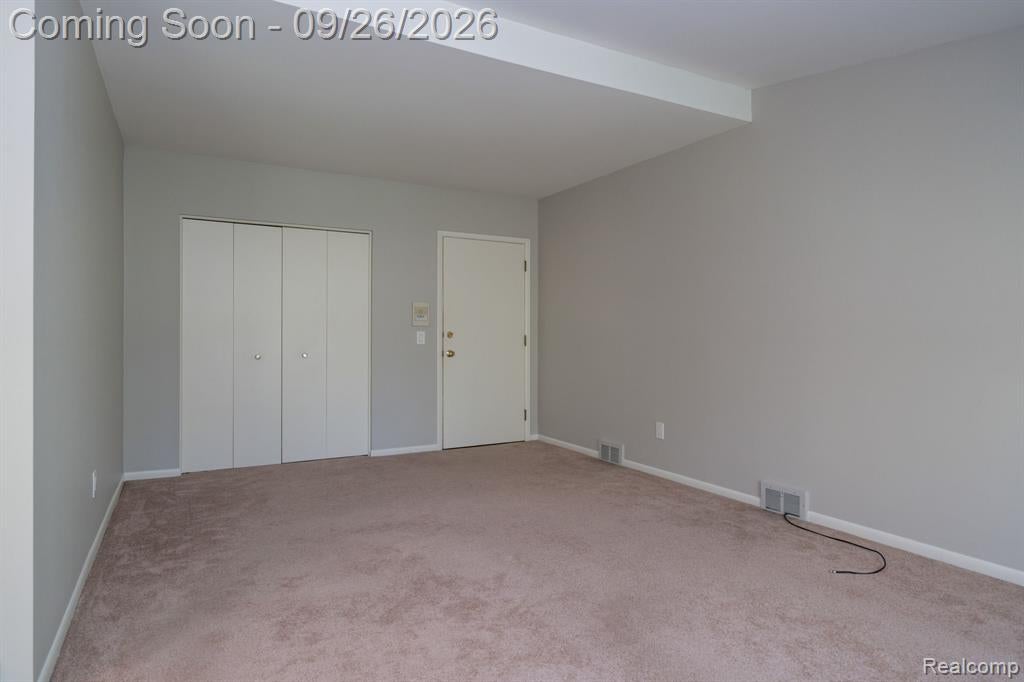 1195 Derby Road, Unit 5 Birmingham, MI 48009 - Photo 9 of 23 Gallery Image 9