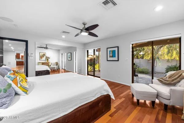$1,100,000 | 717 East Royal Palm Road, Phoenix, AZ 85020