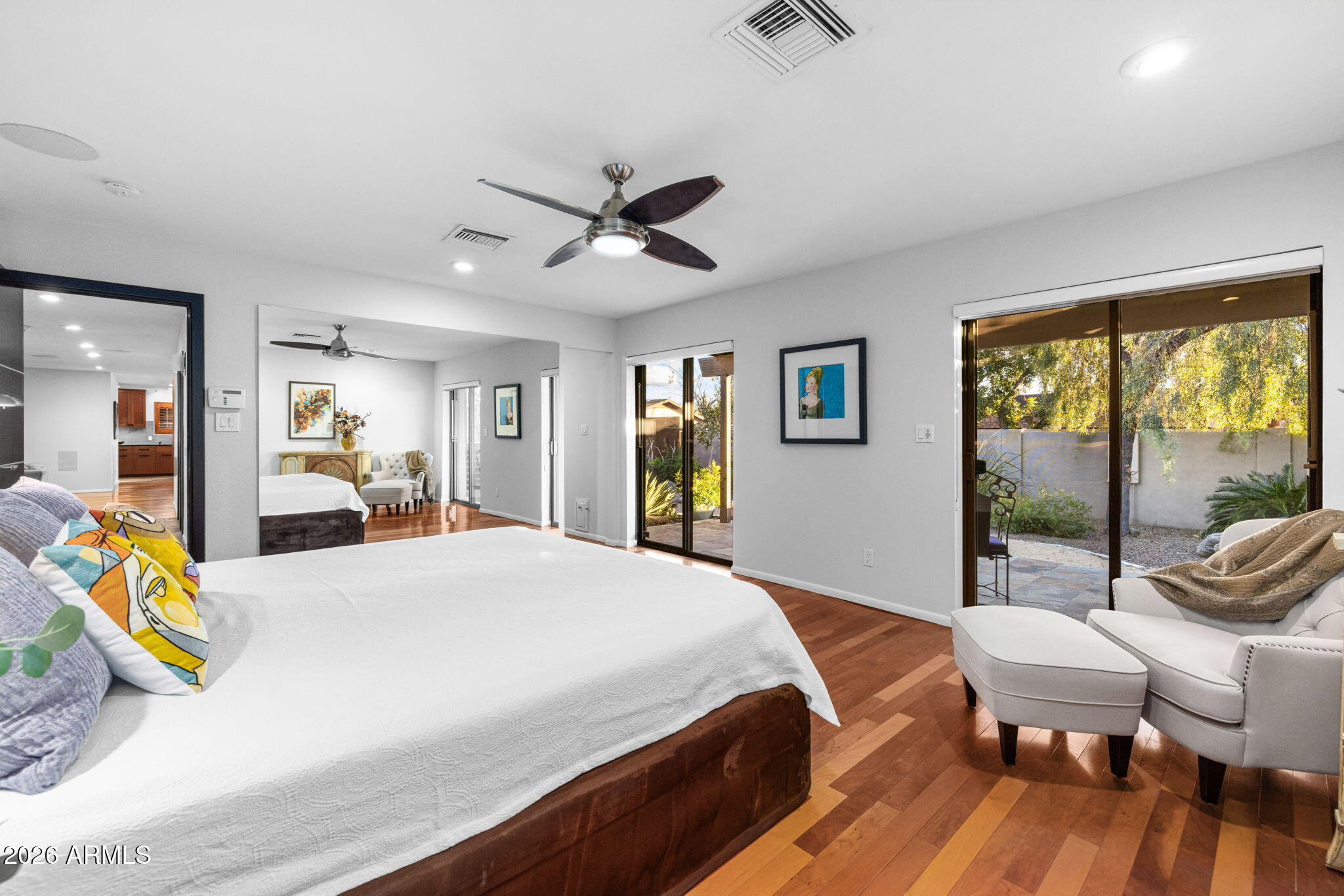 717 East Royal Palm Road Phoenix, AZ 85020 - Photo 17 of 40 91-web-or-mls-260217-717-E-Royal-Palm-Rd