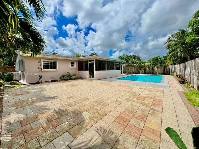 $480,000 | 6875 Northwest 1st Court, Margate, FL 33063