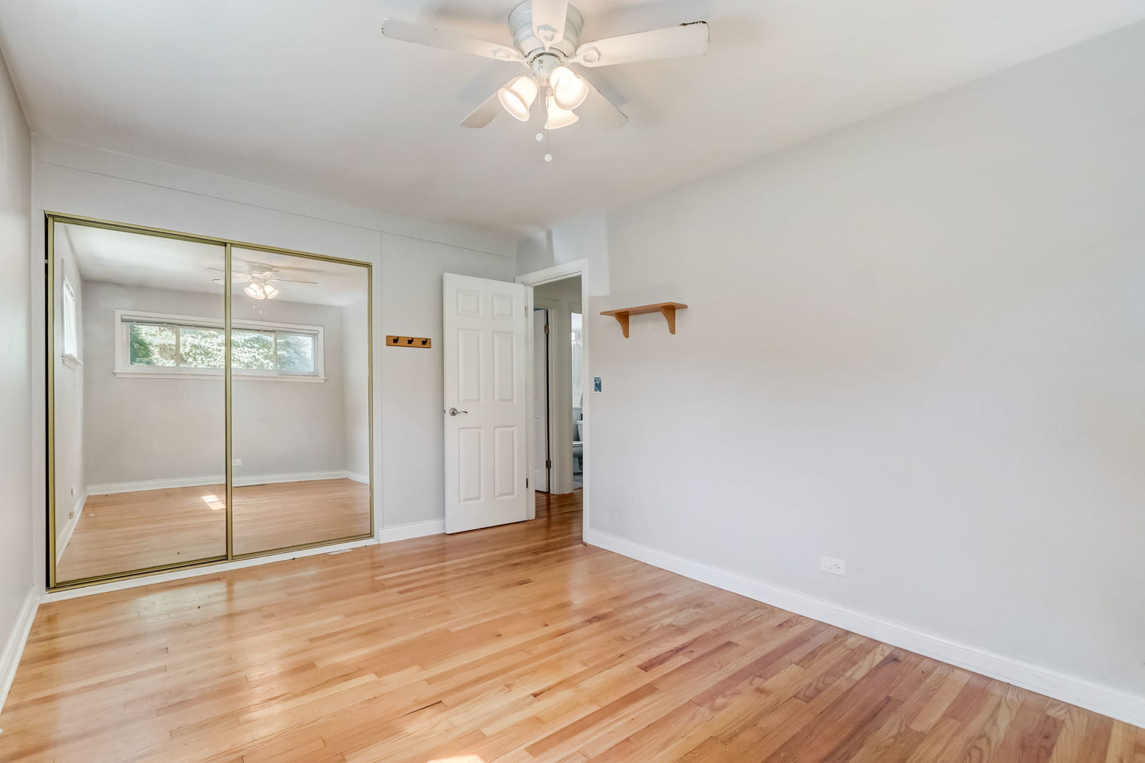 525 East Baldwin Road Palatine, IL 60074 - Photo 13 of 29 Gallery Image 13
