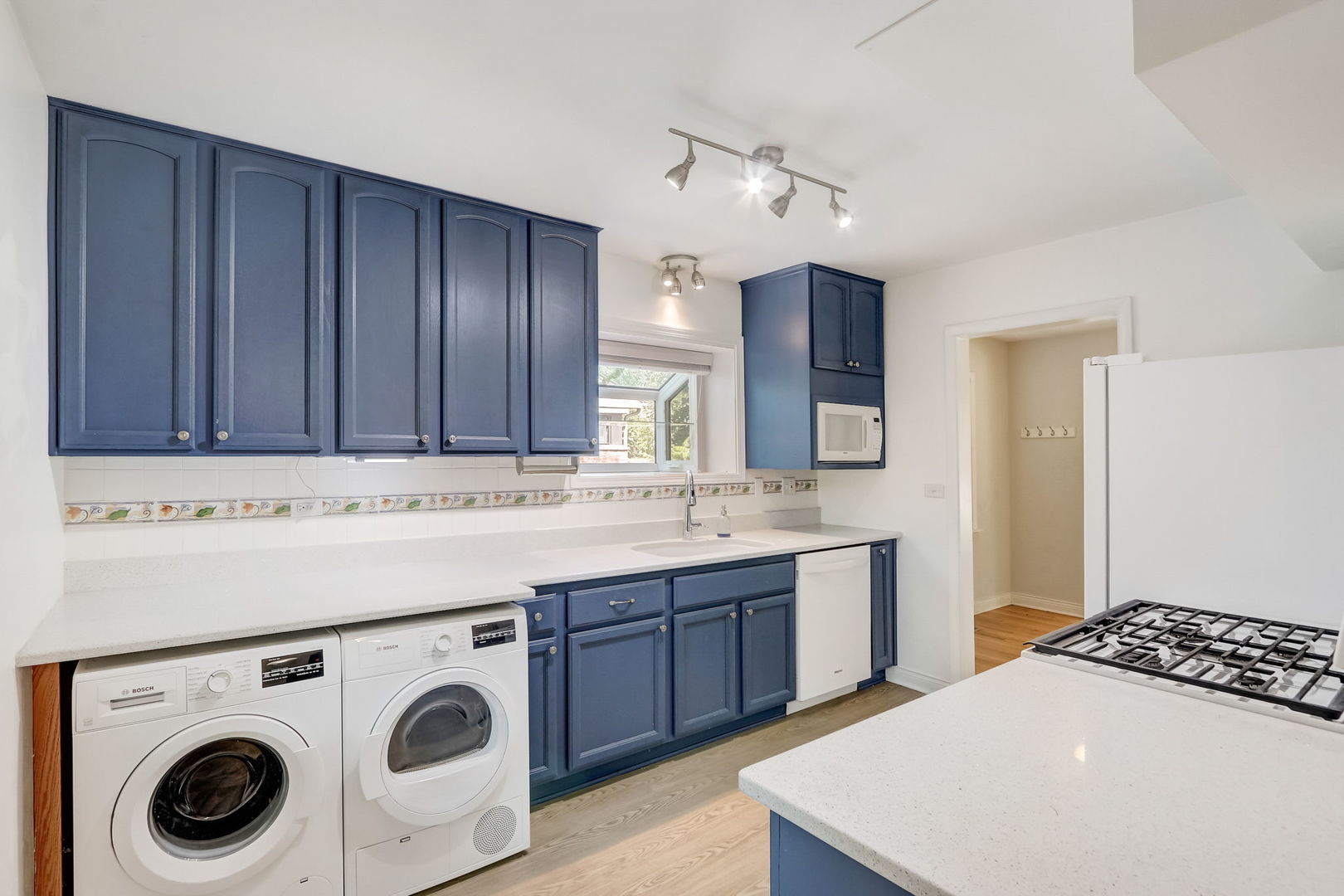 525 East Baldwin Road Palatine, IL 60074 - Photo 8 of 29 Gallery Image 8