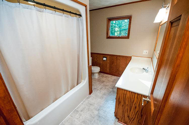 2645 North Castor Road Coleman, MI 48618 - Photo 8 of 24