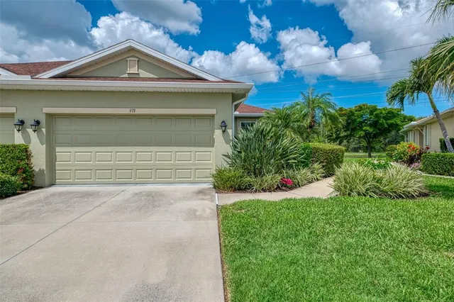 $349,800 | 371 Capulet Drive, Venice, FL 34292