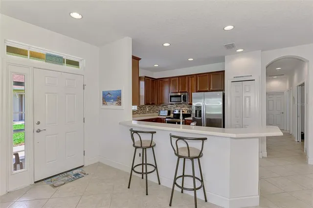 $349,800 | 371 Capulet Drive, Venice, FL 34292