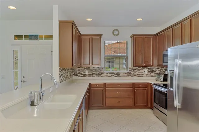 $349,800 | 371 Capulet Drive, Venice, FL 34292