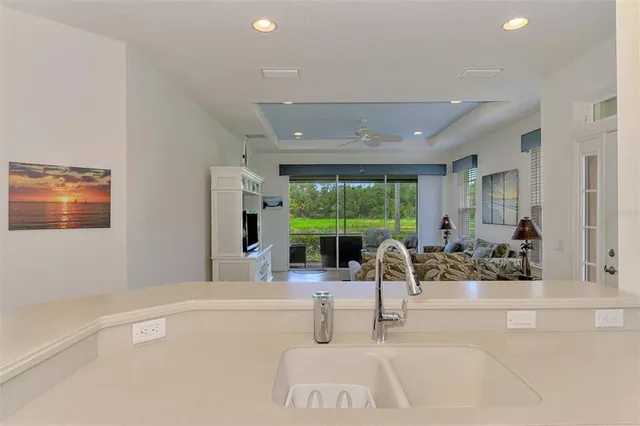 $349,800 | 371 Capulet Drive, Venice, FL 34292