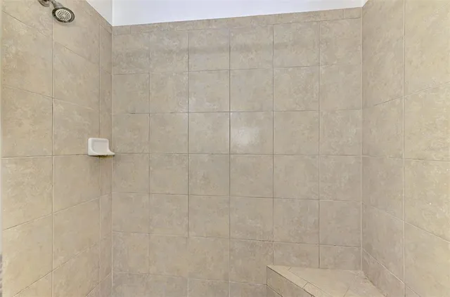 $349,800 | 371 Capulet Drive, Venice, FL 34292