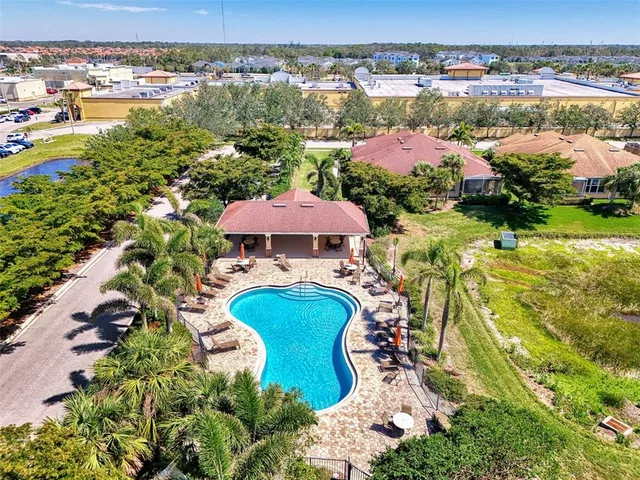 $349,800 | 371 Capulet Drive, Venice, FL 34292