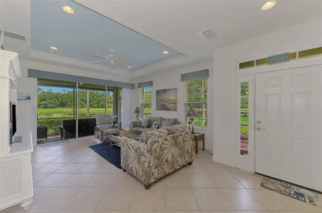 $349,800 | 371 Capulet Drive, Venice, FL 34292