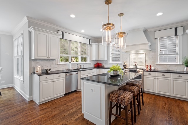 3919 Washington Street Downers Grove, IL 60515 - Photo 8 of 40