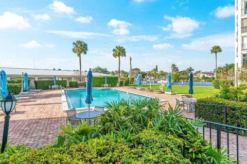 $1,650,000 | 86 Mac Farlane Drive, Unit 9C, Delray Beach, FL 33483