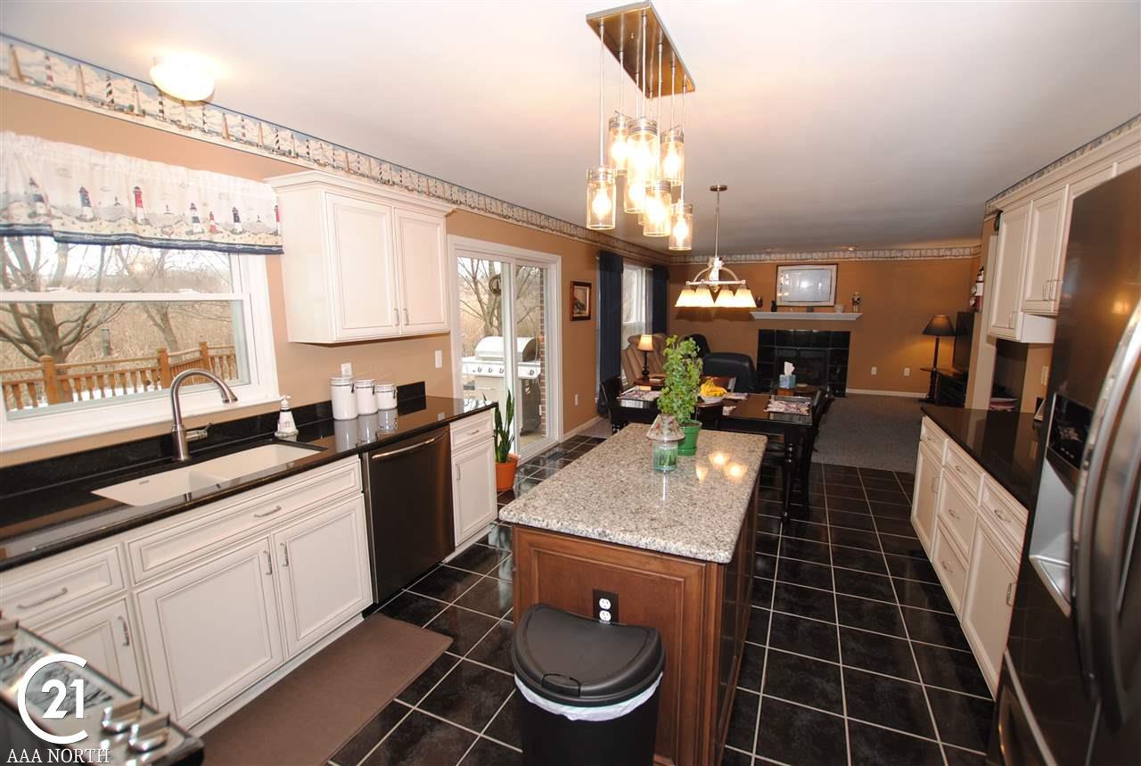 2834 Long Meadow Lane Rochester Hills, MI 48307 - Photo 8 of 51