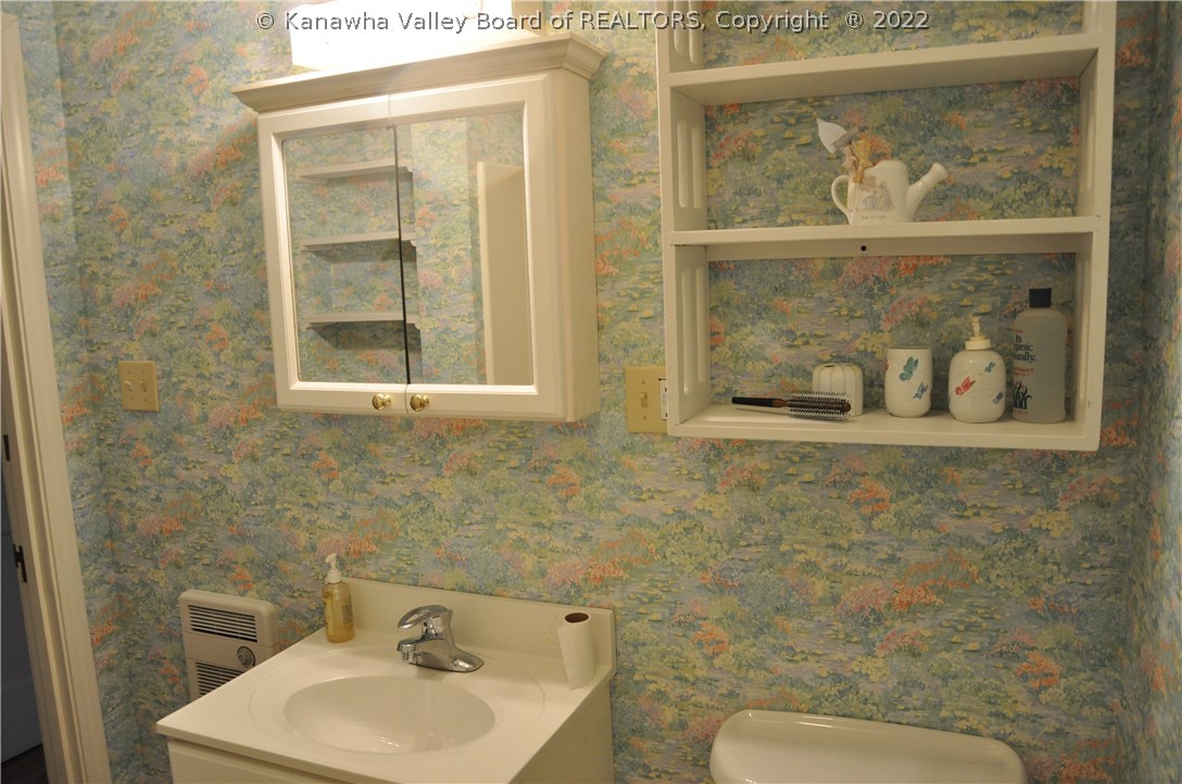 158 Phico Road Chapmanville, WV 25508 - Photo 17 of 30 Gallery Image 17