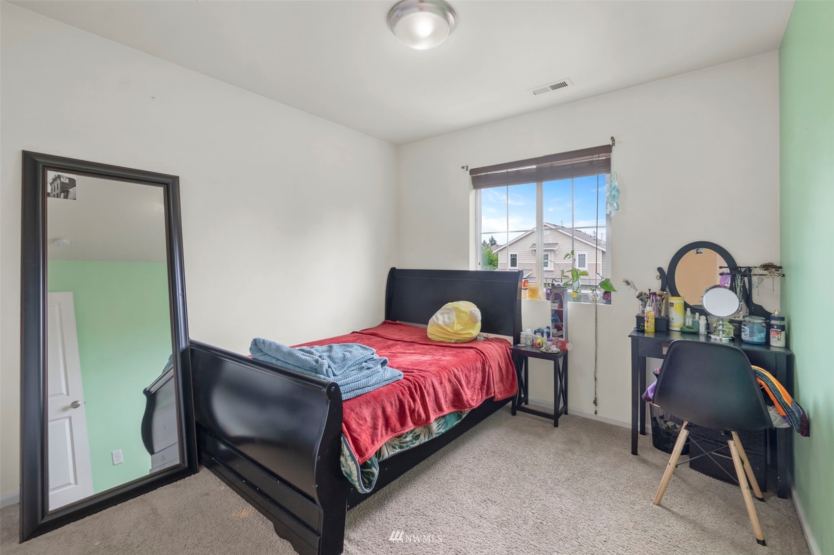 6735 Inlay Street Southeast Lacey, WA 98513 - Photo 14 of 23 Gallery Image 14