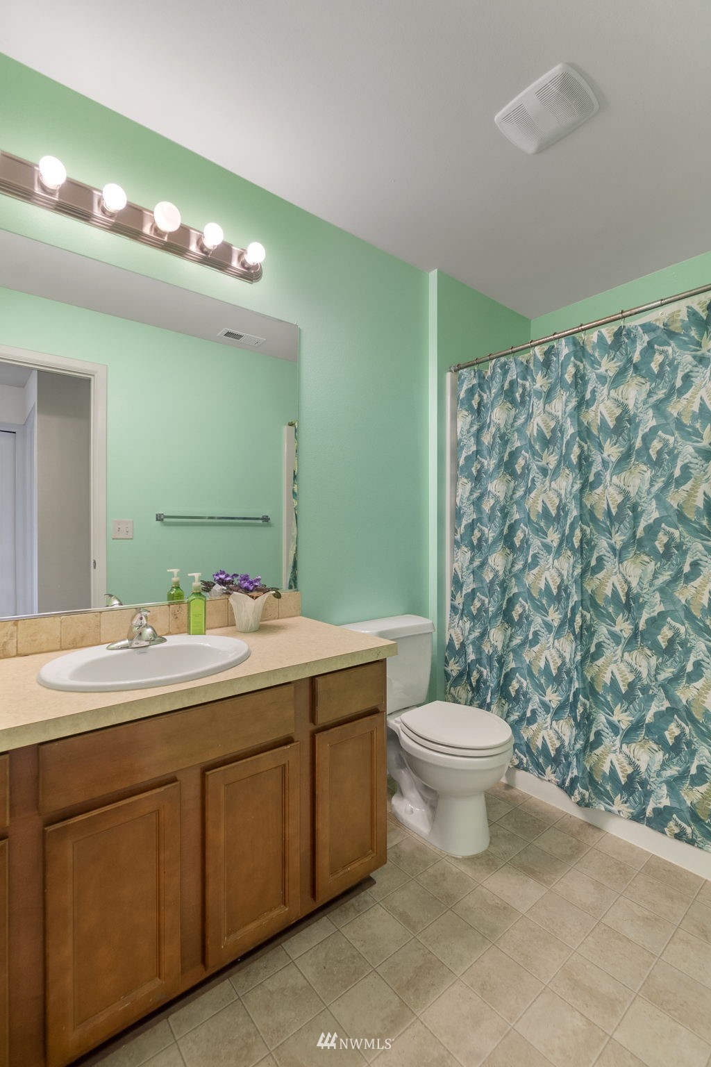 6735 Inlay Street Southeast Lacey, WA 98513 - Photo 16 of 23 Gallery Image 16