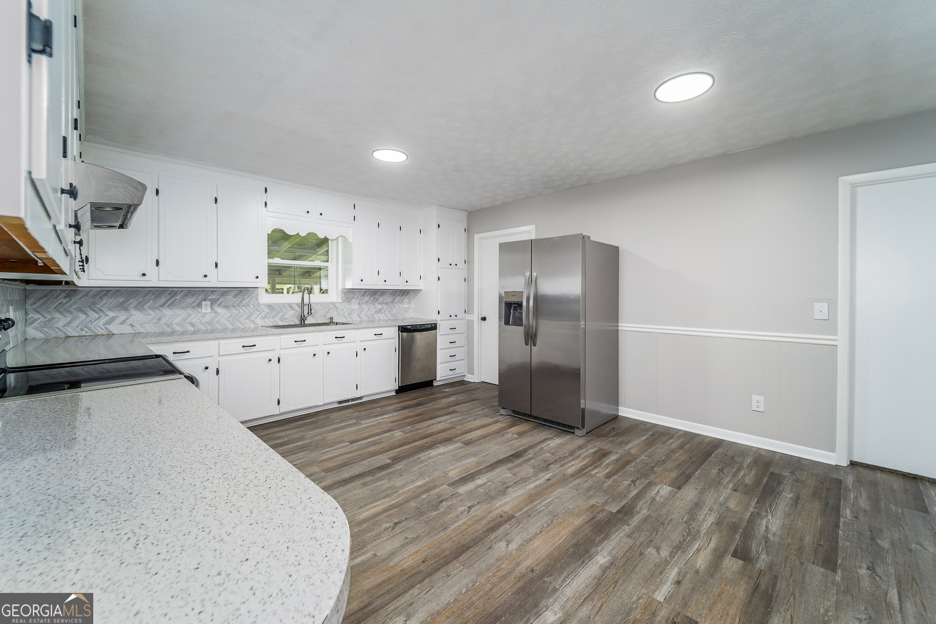 115 Travis Trail Waycross, GA 31503 - Photo 14 of 37