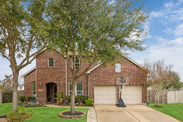 $485,000 | 203 Bent Ray Court, Rosenberg, TX 77469