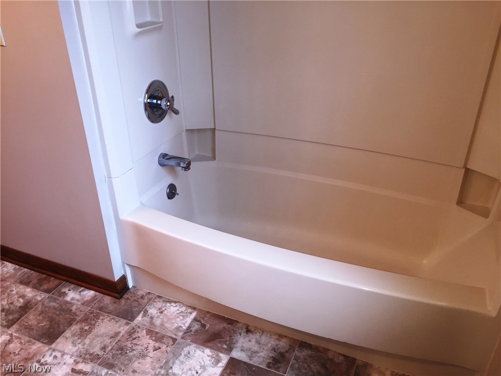2967 Stanley Road Akron, OH 44333 - Photo 21 of 31 Gallery Image 21
