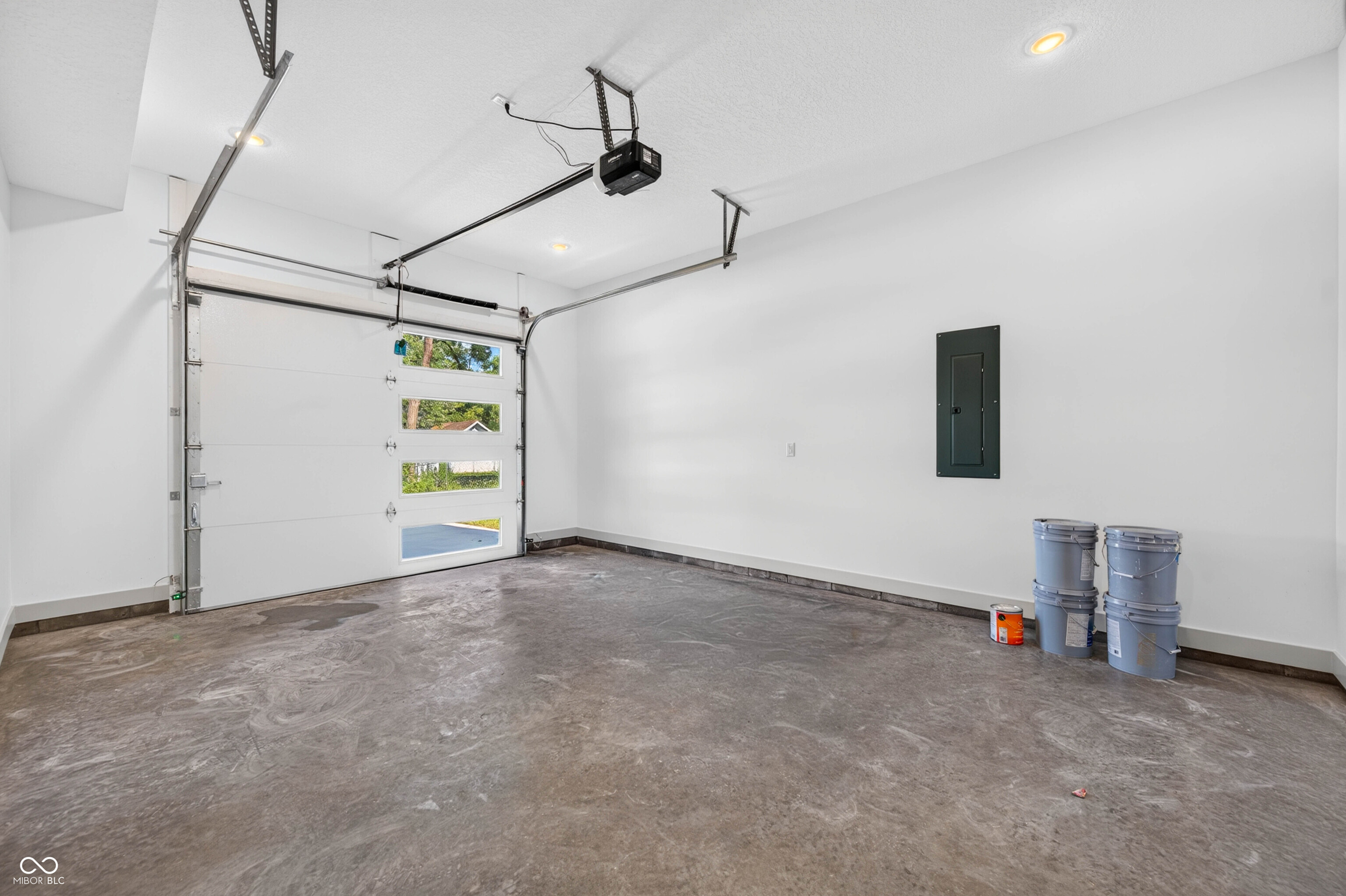 45 South Beatty Street Columbus, IN 47201 - Photo 60 of 70
